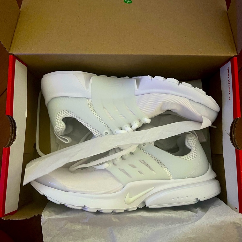 Nike Prestos